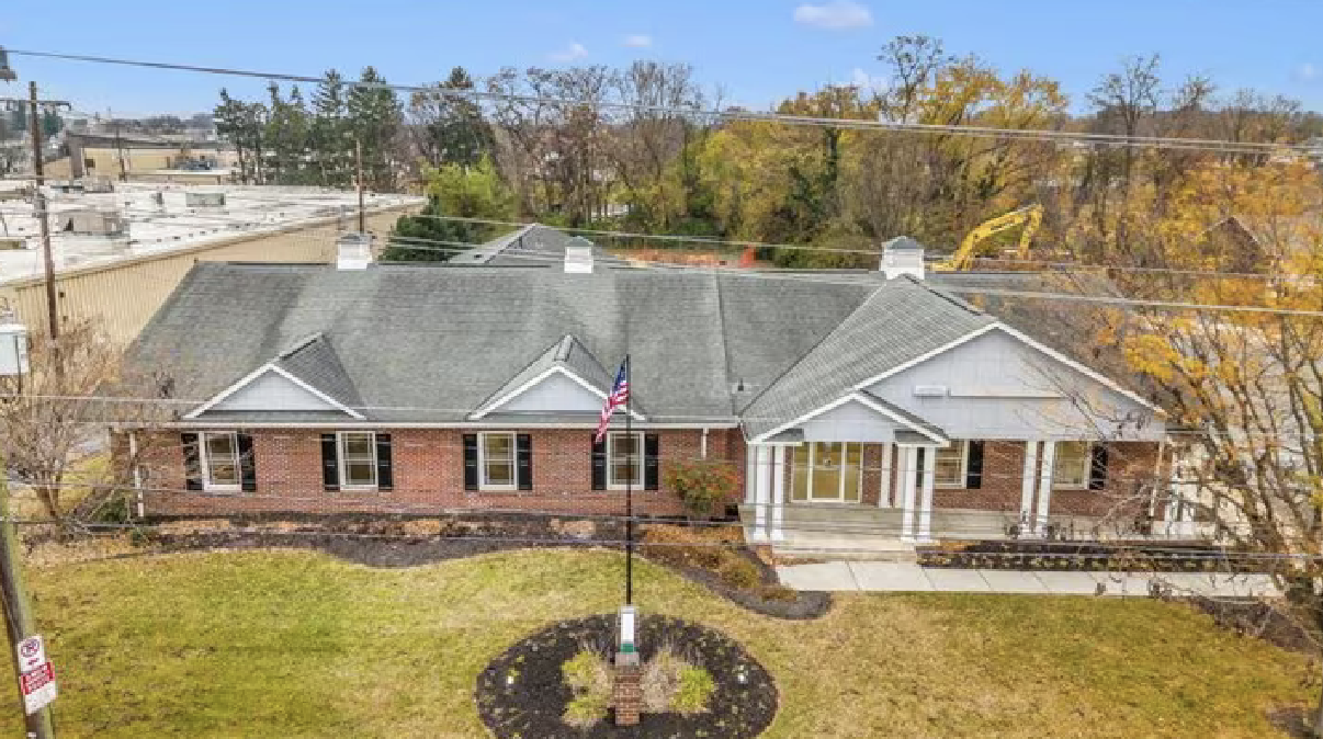 11 E Main Street front